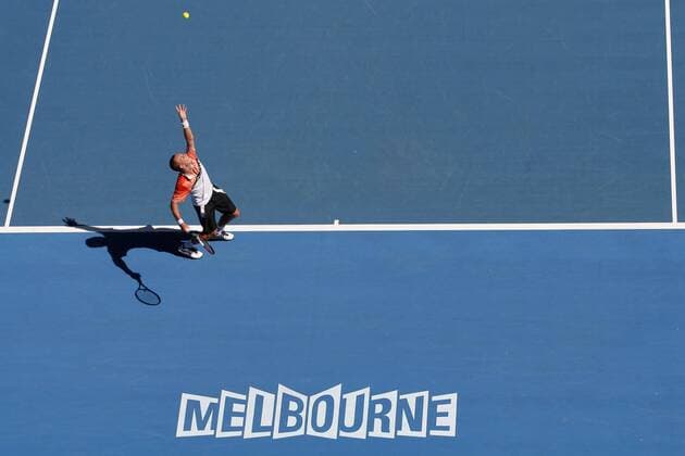 Steve Darcis (Belgien) - Aufschlag -  Tennis Herren Australian Open 2008, Grand Slam, ATP Tour Totale Melbourne Dynamik, Tennis Herren Australian Open 2008, Grand Slam, ATP Tour Totale Melbourne Dynamik,