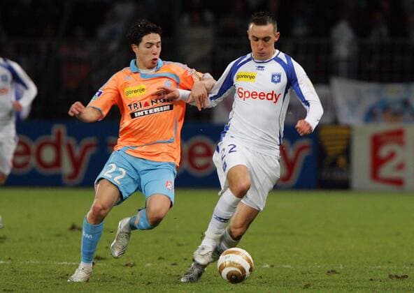 Ireneusz Jelen (Auxerre, re.) gegen Samir Nasri (Marseille) -  (pan24009) Fußball Herren Coupe de la Ligue 2007 2008, Französischer Pokal, Ligapokal, AJ Auxerre - Olympique de Marseille, OM Gruppe Auxerre Fußball Herren Coupe de la Ligue 2007 2008, Französischer Pokal, Ligapokal, AJ Auxerre - Olympique de Marseille, OM Gruppe Auxerre
