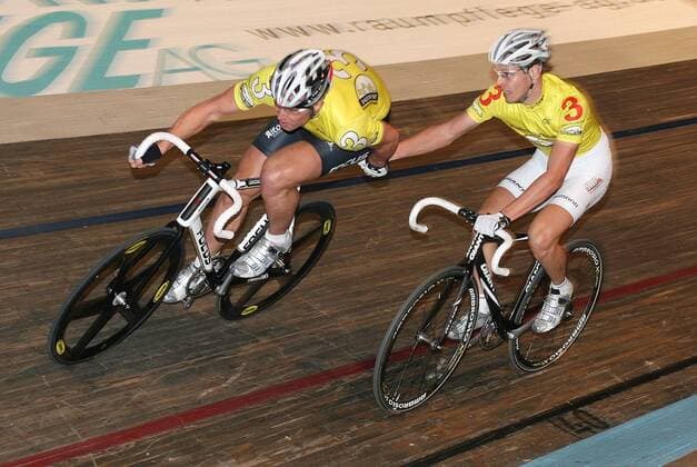 Robert Bartko (li.) und Leif Lampater (beide Deutschland) - Wechsel Radsport Herren Stuttgarter 6 Tage Rennen 2008, sechs, Sechstagerennen, Sechstage, Six Days, SixDays Gruppe Stuttgart Radsport Herren Stuttgarter 6 Tage Rennen 2008, sechs, Sechstagerennen, Sechstage, Six Days, SixDays Gruppe Stuttgart