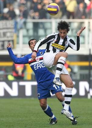 Nicola Legrottaglie (Juventus Turin, re.) gegen Claudio Bellucci (Sampdoria Genua) -  Fußball Herren Serie A 2007 2008, 1. Italienische Liga, Juventus Turin - Sampdoria Genua 0:0, Juve Gruppe Turin Dynamik, Fußball Herren Serie A 2007 2008, 1. Italienische Liga, Juventus Turin - Sampdoria Genua 0:0, Juve Gruppe Turin Dynamik,