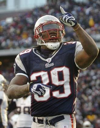 Laurence Maroney (New England Patriots) jubelt -  (bos20080120003) American Football Herren NFL Conference Championships 2007 2008, AFC, Championship, Playoffs Playoff Play Offs Off Halbfinale Einzelbild Foxboro Freude, American Football Herren NFL Conference Championships 2007 2008, AFC, Championship, Playoffs Playoff Play Offs Off Halbfinale Einzelbild Foxboro Freude,