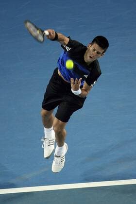 Novak Djokovic (Serbien) - Aufschlag Tennis Herren Australian Open 2008, Grand Slam, ATP Tour Einzelbild Melbourne Dynamik, Tennis Herren Australian Open 2008, Grand Slam, ATP Tour Einzelbild Melbourne Dynamik,