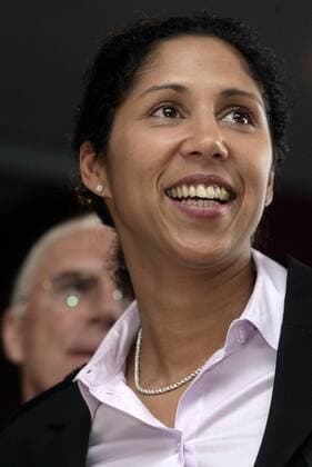 Steffi Jones (Deutschland OK Präsidentin Frauen Fußball WM 2011) anlässlich der Büro Eröffnung des OK FIFA WM 2011 in der Frankfurter DFB Zentrale Fußball Damen WM Organisation 2008, Nationalteam, Frauen, Frauenfußball, Büroeröffnung, Einweihung Porträt Frankfurt M. Glück, Freude, Begeisterung, Fußball Damen WM Organisation 2008, Nationalteam, Frauen, Frauenfußball, Büroeröffnung, Einweihung Porträt Frankfurt M. Glück, Freude, Begeisterung,