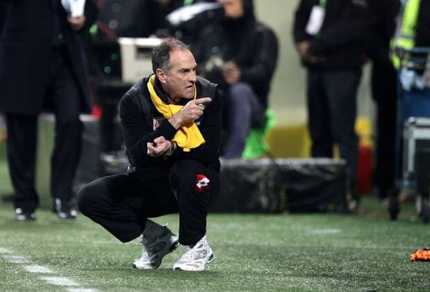 Trainer Francesco Guidolin (Palermo) gibt Anweisungen -  Fußball Herren Serie A 2007 2008, 1. Italienische Liga, US Palermo Einzelbild Palermo Fußball Herren Serie A 2007 2008, 1. Italienische Liga, US Palermo Einzelbild Palermo