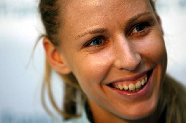 Elena Dementieva (Russland) gut gelaunt auf der Pressekonferenz -  (pan24358) Tennis Damen Open Gaz de France 2008, WTA Tour, Pressetermin Porträt Paris Freude, Tennis Damen Open Gaz de France 2008, WTA Tour, Pressetermin Porträt Paris Freude,