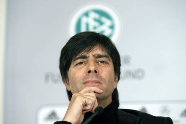 Bundestrainer Joachim Löw (Deutschland) - Pressekonferenz Fußball Herren Nationalteam 2008, Pressetermin Einzelbild Wien Überlegenheit Fußball Herren Nationalteam 2008, Pressetermin Einzelbild Wien Überlegenheit