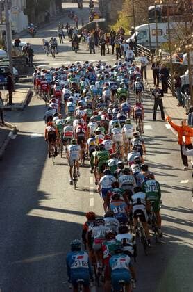 Peloton bei der Etoile de Besseges 2008 -  Radsport Herren Etoile de Besseges 2008, Straßenradsport, Straße, Rad Totale 2. Etappe: Nimes - Saint Ambroix Radsport Herren Etoile de Besseges 2008, Straßenradsport, Straße, Rad Totale 2. Etappe: Nimes - Saint Ambroix