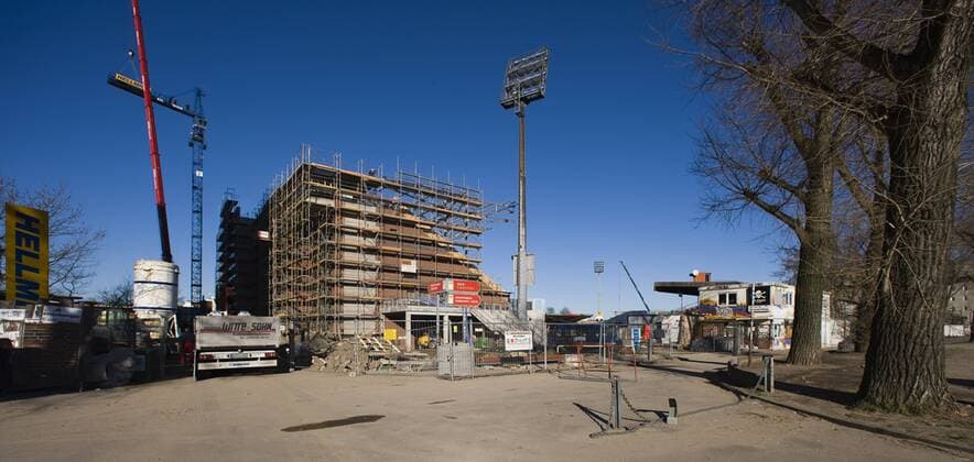 Fußball, Stadiongeschichte FC St. Pauli Umbauarbeiten am Millerntorstadion, Heimspielstätte des FC St. Pauli Fußball 2. BL Herren Saison 2007 2008, FC St. Pauli Totale am Millerntor Hamburg Fußball 2. BL Herren Saison 2007 2008, FC St. Pauli Totale am Millerntor Hamburg