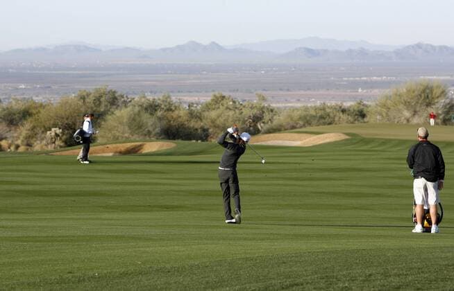 Camilo Villegas (Kolumbien) - Annäherungsschlag - (icon3176061) Golf Herren WGC Accenture Match Play Championship 2008, PGA Tour, Training Totale Marana Golf Herren WGC Accenture Match Play Championship 2008, PGA Tour, Training Totale Marana EDITORIAL USE ONLY