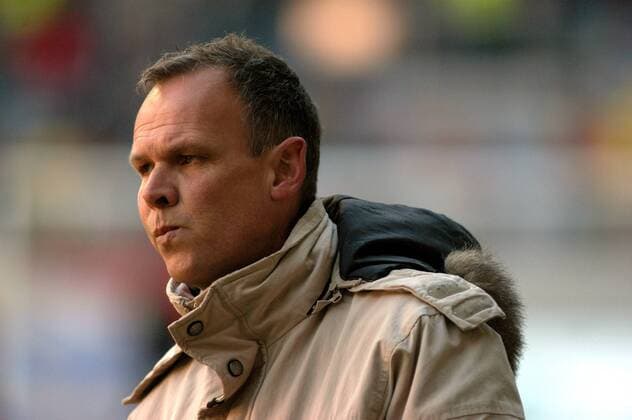Fußball, Trainerhistorie, Wuppertaler SV Manager Georg Kreß (Wuppertal) skeptisch Fußball Herren Regionalliga Nord 2007 2008, 3. Liga, Wuppertaler SV Porträt Düsseldorf Skepsis, Fußball Herren Regionalliga Nord 2007 2008, 3. Liga, Wuppertaler SV Porträt Düsseldorf Skepsis,