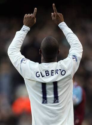 Gilberto (Tottenham Hotspur) - Torjubel - EDITORIAL USE ONLY. No use with unauthorised audio, video, data, fixture lists, club league logos or live services. Online in-match use limited to 120 images, no video emulation. No use in betting, games or single club league player publications. Fußball Herren English Premier League 2007 2008, 1. Englische Liga, Tottenham Hotspurs, Spurs Einzelbild London Glück Freude, Begeisterung, Fußball Herren English Premier League 2007 2008, 1. Englische Liga, Tottenham Hotspurs, Spurs Einzelbild London Glück Freude, Begeisterung,