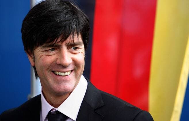 Bundestrainer Joachim Löw (Deutschland) während des UEFA Workshops zur Euro 2008 in Wien - Fußball EM Herren UEFA Workshop zur Euro 2008, Tagung, Sitzung, Konferenz, Versammlung, Verbandstagung Porträt Wien Freude, Fußball EM Herren UEFA Workshop zur Euro 2008, Tagung, Sitzung, Konferenz, Versammlung, Verbandstagung Porträt Wien Freude,