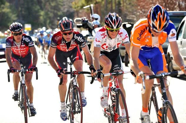 Robert Gesink (Niederlande Rabobank, re.) vor Andy Schleck (Luxemburg CSC, 2.v.re.) und Cadel Evans (Australien Silence Lotto, 2.v.li.) während der 4. Etappe von Paris Nizza 2008 -  Radsport Herren Paris Nizza 2008, Straßenradsport, Straße, Rad Gruppe 4. Etappe: Montelimar - Mont Ventoux Radsport Herren Paris Nizza 2008, Straßenradsport, Straße, Rad Gruppe 4. Etappe: Montelimar - Mont Ventoux