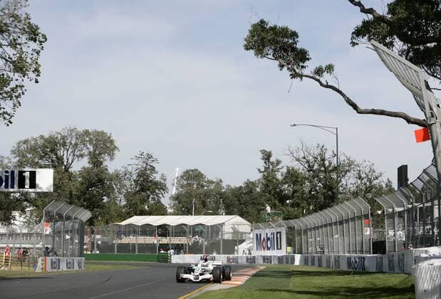 Jenson Button (England Honda) in seinem Boliden im Albert Park von Melbourne Motorsport Grand Prix Herren Großer Preis von Australien 2008, Formel 1 Weltmeisterschaft, F1, F, GP, WM Totale Albert Park Melbourne Motorsport Grand Prix Herren Großer Preis von Australien 2008, Formel 1 Weltmeisterschaft, F1, F, GP, WM Totale Albert Park Melbourne