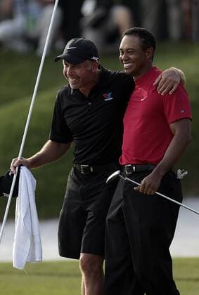 Tiger Woods (USA, re.) gewinnt die Arnold Palmer Invitational 2008, li. sein Caddie Steve Williams (Neuseeland) - (Icon36900284) Golf Herren Arnold Palmer Invitational 2008, PGA Tour Gruppe Orlando Freude, Golf Herren Arnold Palmer Invitational 2008, PGA Tour Gruppe Orlando Freude, EDITORIAL USE ONLY