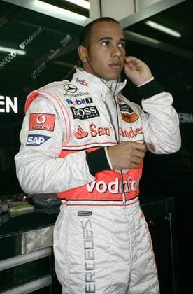 Lewis Hamilton (England McLaren Mercedes) Motorsport Grand Prix Herren Großer Preis von Malaysia 2008, Formel 1 Weltmeisterschaft, F1, F, GP, WM, Freies Training Einzelbild Kuala Lumpur Sepang Motorsport Grand Prix Herren Großer Preis von Malaysia 2008, Formel 1 Weltmeisterschaft, F1, F, GP, WM, Freies Training Einzelbild Kuala Lumpur Sepang