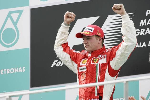 Kimi Räikkönen (Finnland Ferrari) jubelt über den Gewinn des GP von Malaysia 2008 -  Motorsport Grand Prix Herren Großer Preis von Malaysia 2008, Formel 1 Weltmeisterschaft, F1, F, GP, WM Einzelbild Kuala Lumpur Sepang Freude, Motorsport Grand Prix Herren Großer Preis von Malaysia 2008, Formel 1 Weltmeisterschaft, F1, F, GP, WM Einzelbild Kuala Lumpur Sepang Freude,