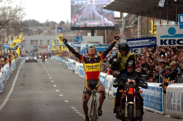 Stijn Devolder (Belgien Quick Step Innergetic) gewinnt die Flandernrundfahrt 2008 -  Radsport Herren Flandernrundfahrt 2008, Flandern Rundfahrt, ProTour, Straßenradsport, Straße, Rad Einzelbild Freude, Begeisterung, Radsport Herren Flandernrundfahrt 2008, Flandern Rundfahrt, ProTour, Straßenradsport, Straße, Rad Einzelbild Freude, Begeisterung,