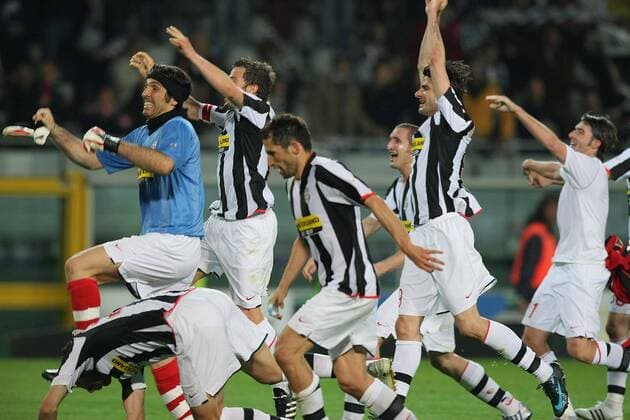 Schlussjubel Juventus Turin - Fußball Herren Serie A 2007 2008, 1. Italienische Liga, Juventus Turin, Juve Gruppe Turin Freude, Begeisterung, Fußball Herren Serie A 2007 2008, 1. Italienische Liga, Juventus Turin, Juve Gruppe Turin Freude, Begeisterung,