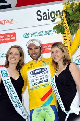 Michael Albasini (Schweiz Liquigas) im gelben Trikot nach der 1. Etappe der Tour de Romandie 2008 -  Radsport Herren Tour de Romandie 2008, Straßenradsport, Straße, Rad, Gruppe ProTour 1. Etappe: Morges - Saignelegier Radsport Herren Tour de Romandie 2008, Straßenradsport, Straße, Rad, Gruppe ProTour 1. Etappe: Morges - Saignelegier