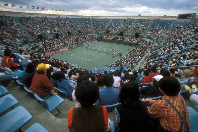 Olympic Tennis Courts, Austragungsort der Tennisspiele der Olympischen Spiele 1988 in Seoul, aus der Zuschauerperspektive Tennis OS Sommer Olympische Spiele 1988, Sommerspiele, Wettkampfstätte, Austragungsort, Korea, Totale Olympic Tennis Courts Seoul Tennis OS Sommer Olympische Spiele 1988, Sommerspiele, Wettkampfstätte, Austragungsort, Korea, Totale Olympic Tennis Courts Seoul