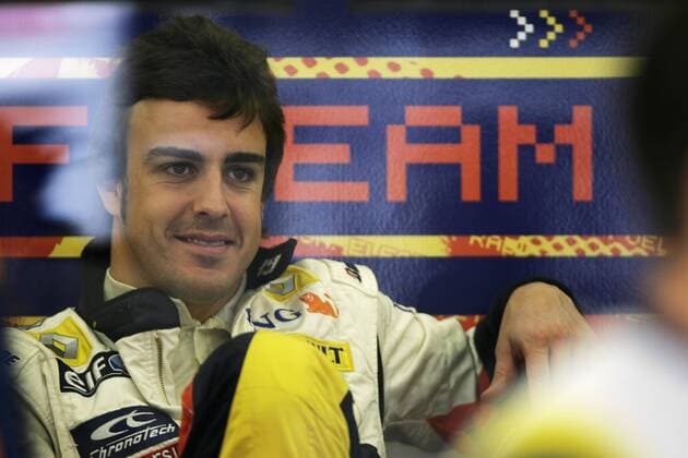 Fernando Alonso (Spanien Renault) -  Motorsport Grand Prix Herren Großer Preis der Türkei 2008, Formel 1 Weltmeisterschaft, F1, F, GP, WM Einzelbild Istanbul Motorsport Grand Prix Herren Großer Preis der Türkei 2008, Formel 1 Weltmeisterschaft, F1, F, GP, WM Einzelbild Istanbul