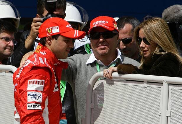 Felipe Massa (Brasilien Ferrari, li.) mit Vater Luiz Antonio und Ehefrau Anna Rafaela Bassi Motorsport Grand Prix Herren Großer Preis von Türkei 2008, Formel 1 Weltmeisterschaft, F1, F, GP, WM Qualifying Gruppe Istanbul Motorsport Grand Prix Herren Großer Preis von Türkei 2008, Formel 1 Weltmeisterschaft, F1, F, GP, WM Qualifying Gruppe Istanbul