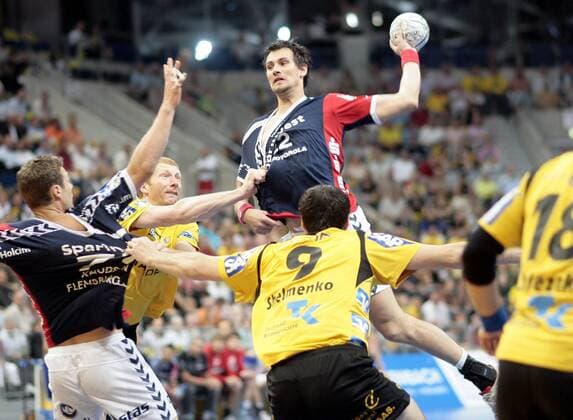 Marcin Lijewski (Flensburg) am Ball Handball 1. BL Herren Saison 2007 2008, SG Kronau Östringen - SG Flensburg Handewitt 31:27 Gruppe Mannheim Dynamik Handball 1. BL Herren Saison 2007 2008, SG Kronau Östringen - SG Flensburg Handewitt 31:27 Gruppe Mannheim Dynamik