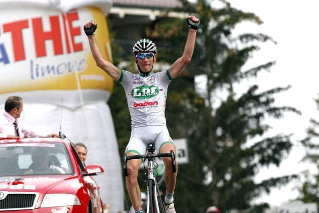 Gabriele Bosisio (Italien LPR Brakes) gewinnt die 7. Etappe des Giro d Italia 2008 -  Radsport Herren Giro d Italia 2008, dItalia, Straßenradsport, Straße, Rad Einzelbild 7. Etappe: Vasto - Pescocostanzo Freude, Radsport Herren Giro d Italia 2008, dItalia, Straßenradsport, Straße, Rad Einzelbild 7. Etappe: Vasto - Pescocostanzo Freude,