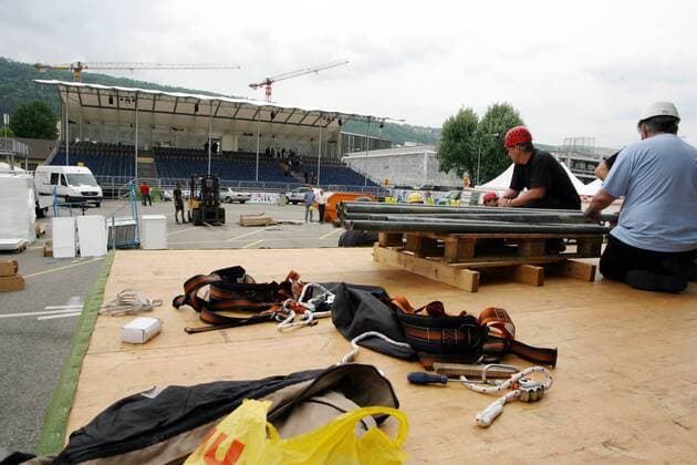 Bauarbeiten an der UBS Arena in Biel, Begegnungsstätte und Fußballfest mit Liveübertragung hinsichtlich der EM 2008 Fußball EM Herren Vorschau EM 2008, Euro Totale UBSArena, Feldschlösschen Areal Biel Fußball EM Herren Vorschau EM 2008, Euro Totale UBSArena, Feldschlösschen Areal Biel 