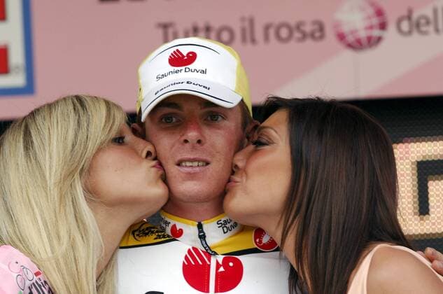 Riccardo Ricco (Italien Saunier Duval Scott) gewinnt die 8. Etappe der Giro dItalia 2008 -  Radsport Herren Giro d Italia 2008, dItalia, Straßenradsport, Straße, Rad Gruppe 8. Etappe: Rivisondoli - Tivoli Radsport Herren Giro d Italia 2008, dItalia, Straßenradsport, Straße, Rad Gruppe 8. Etappe: Rivisondoli - Tivoli