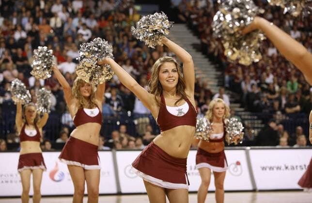 Cheerleader der Artland Dragons Quakenbrück Basketball 1. BL Herren BBL Pokal 2007 2008, Pokalspiel, Pokalfinale, FinalFour, 4, Final Four, Top Gruppe Hamburg Basketball 1. BL Herren BBL Pokal 2007 2008, Pokalspiel, Pokalfinale, FinalFour, 4, Final Four, Top Gruppe Hamburg