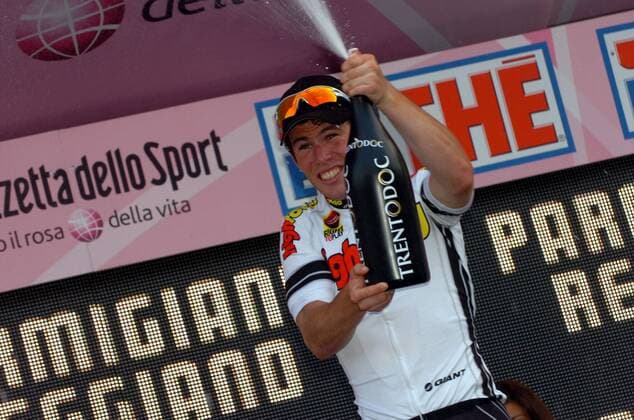 Mark Cavendish (Großbritannien High Road) gewinnt die 13. Etappe der Giro dItalia 2008 - Radsport Herren Giro d Italia 2008, dItalia, Straßenradsport, Straße, Rad Einzelbild 13. Etappe: Modena - Cittadella Freude, Radsport Herren Giro d Italia 2008, dItalia, Straßenradsport, Straße, Rad Einzelbild 13. Etappe: Modena - Cittadella Freude,
