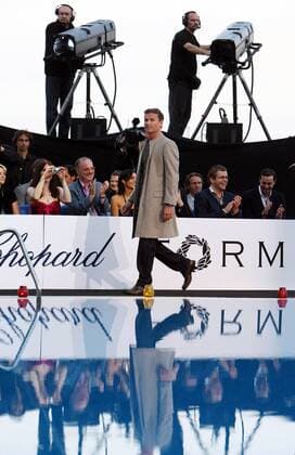 David Coulthard (Schottland Red Bull) bei der Amber Lounge Fashion Show zugunsten von Elton Johns Aids-Stiftung 2008 -  Motorsport Grand Prix Herren Großer Preis von Monaco 2008, Formel 1 Weltmeisterschaft, F1, F, GP, WM, Gruppe o0 Model Dressman Monte Carlo Motorsport Grand Prix Herren Großer Preis von Monaco 2008, Formel 1 Weltmeisterschaft, F1, F, GP, WM, Gruppe o0 Model Dressman Monte Carlo
