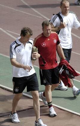 V.li.: Torwart Jens Lehmann, Torwarttrainer Andreas Köpke und Torwart Robert Enke (alle Deutschland) Fußball EM Herren EM 2008, Euro, Vorschau, Nationalmannschaft, Deutschland, Gruppe Palma de Mallorca