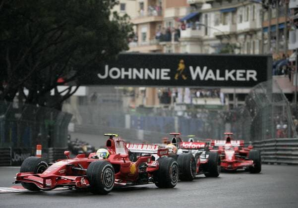 Felipe Massa (Brasilien Ferrari, vorn) in seinem Boliden Motorsport Grand Prix Herren Großer Preis von Monaco 2008, Formel 1 Weltmeisterschaft, F1, F, GP, WM Gruppe Monte Carlo