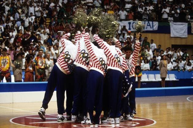 USA sind Olympiasieger bei den Spielen 1992 in Barcelona Basketball OS Sommer Herren Olympische Spiele Barcelona 1992, Sommerspiele, Gruppe o0 Sieg, Sieger Barcelona Freude, Basketball OS Sommer Herren Olympische Spiele Barcelona 1992, Sommerspiele, Gruppe o0 Sieg, Sieger Barcelona Freude,