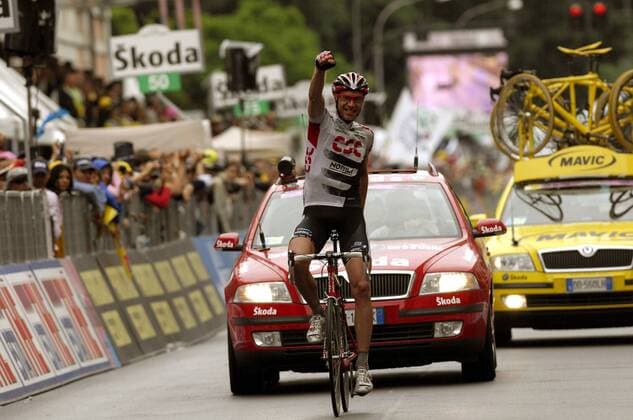 Jens Voigt (Deutschland CSC) gewinnt die 18. Etappe des Giro d Italia 2008 - Radsport Herren Giro d Italia 2008, dItalia, Straßenradsport, Straße, Rad, Einzelbild 18. Etappe: Mendrisio - Varese Freude, Begeisterung, Radsport Herren Giro d Italia 2008, dItalia, Straßenradsport, Straße, Rad, Einzelbild 18. Etappe: Mendrisio - Varese Freude, Begeisterung,