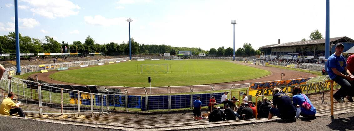 Bruno Plache Stadion - Heimspielstätte von Lok Leipzig Fußball Herren Landesliga Sachsen 2007 2008, Sachsenliga, 1. FC Lokomotive Leipzig, Lok Totale Leipzig