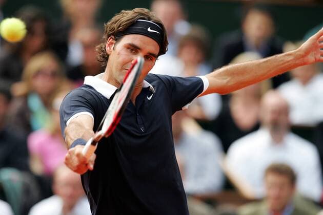 Roger Federer (Schweiz) Tennis Herren French Open 2008, ATP Tour, Grand Slam Einzelbild Roland Garros Paris Dynamik,