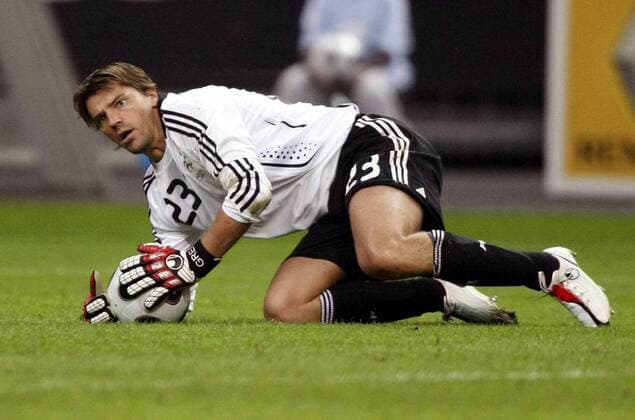 Torwart Gregory Coupet (Frankreich) am Boden - (pan26254 ) Fußball Länderspiel Herren Freundschaftsspiel 2008, Test, Testspiel, Nationalmannschaft, Nationaltrikot, Einzelbild Paris Fußball Länderspiel Herren Freundschaftsspiel 2008, Test, Testspiel, Nationalmannschaft, Nationaltrikot, Einzelbild Paris