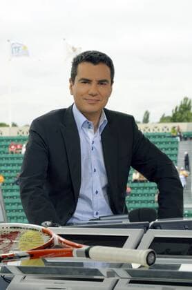 France Televisions Moderator Laurent Luyat (Frankreich) -  (pan26294) Tennis Damen French Open 2008, Grand Slam, WTA Tour Einzelbild Roland Garros Paris