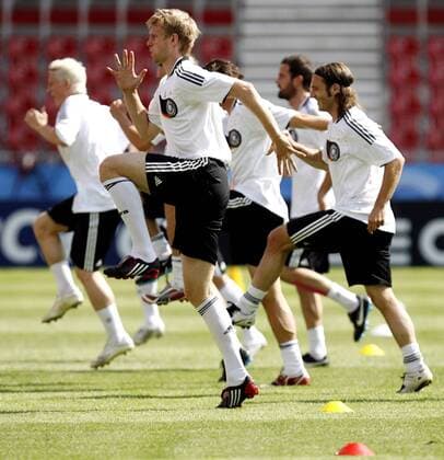 Per Mertesacker (Deutschland) -  Fußball EM Herren Euro 2008, Nationalmannschaft, Training Gruppe Klagenfurt Fußball EM Herren Euro 2008, Nationalmannschaft, Training Gruppe Klagenfurt