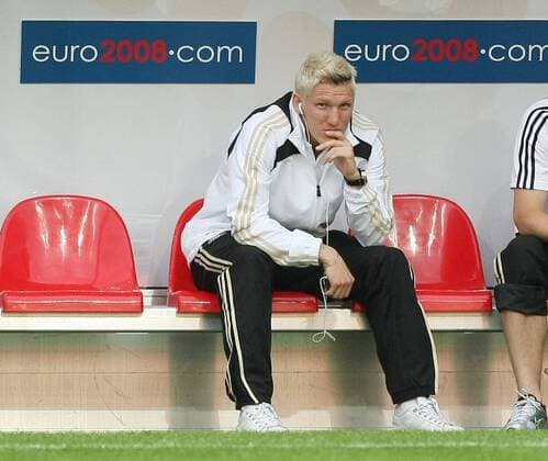 Bastian Schweinsteiger (Deutschland) nur auf der Bank Fußball Länderspiel Herren EURO 2008, EM, Nationalteam, Einzelbild Klagenfurt Fußball Länderspiel Herren EURO 2008, EM, Nationalteam, Einzelbild Klagenfurt