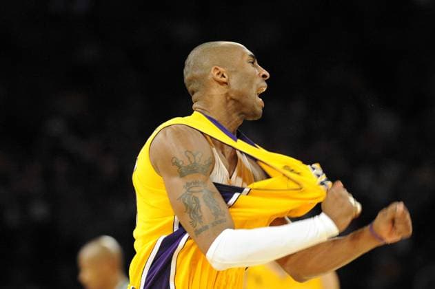 Kobe Bryant (Los Angeles Lakers) - Schlußjubel -  Basketball Herren NBA Finals 2007 2008, Playoffs, Playoff, Play Offs, Off Einzelbild Los Angeles, LA, L A Begeisterung, Freude, Basketball Herren NBA Finals 2007 2008, Playoffs, Playoff, Play Offs, Off Einzelbild Los Angeles, LA, L A Begeisterung, Freude,