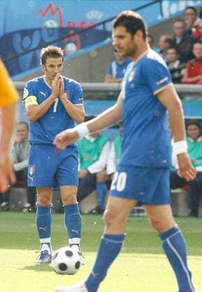 Alessandro del Piero (Italien, li.) enttäuscht -  Fußball Länderspiel Herren EURO 2008, EM, Nationaltrikot, Nationalteam, Italien Gruppe Zürich
