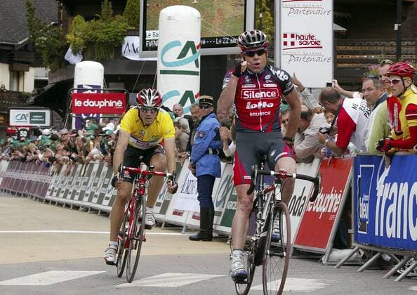 Cadel Evans (Australien Lotto Silence) zweiter bei der 5. Etappe des Criterium du Dauphine Libere 2008 Radsport Herren Criterium du Dauphine Libere 2008, ProTour, Straßenradsport, Straße, Rad Gruppe 5. Etappe: Ville La Grand - Morzine Freude,