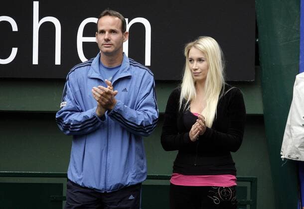 Michael Geserer (li.) und Lena Alberti, Trainer und Freundin von Philipp Kohlschreiber (alle Deutschland) Tennis Herren Gerry Weber Open 2008, ATP Tour Gruppe Halle Westfalen Freude,