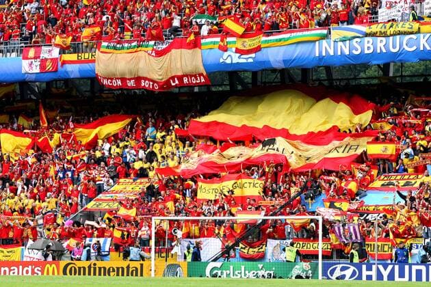 Spanischer Fanblock -  Fußball EM Herren Euro 2008, Länderspiel, Nationalteam Totale Innsbruck