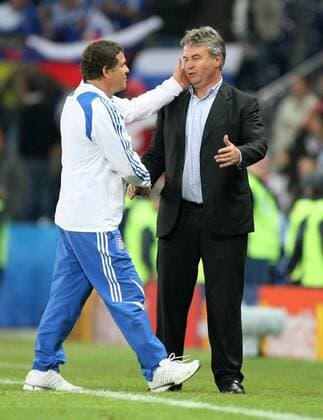 Nationaltrainer Guus Hiddink (Russland, re.) und Nationaltrainer Otto Rehhagel (Griechenland) Fußball EM Herren Euro 2008, Länderspiel, Nationalteam, Griechenland - Russland 0:1 Gruppe Salzburg